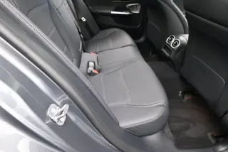 Mercedes-Benz Clase C 2024 Sedán C 300 4p