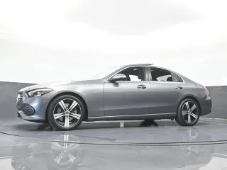Mercedes-Benz Clase C 2024 Sedán C 300 4p