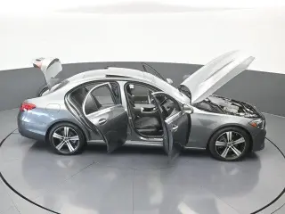 Mercedes-Benz Clase C 2024 Sedán C 300 4p