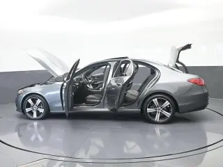 Mercedes-Benz Clase C 2024 Sedán C 300 4p