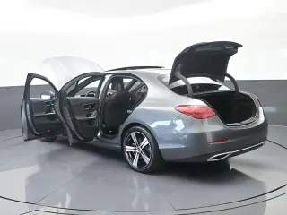Mercedes-Benz Clase C 2024 Sedán C 300 4p