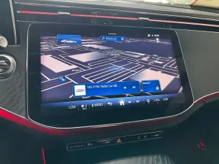 Mercedes-Benz Clase E 2025 Sedán de 4 puertas E 350