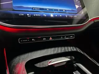 Mercedes-Benz Clase E 2025 Sedán de 4 puertas E 350