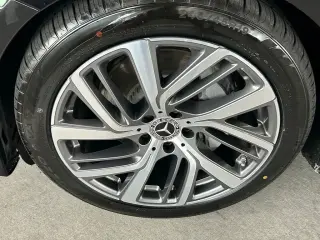 Mercedes-Benz Clase E 2025 Sedán de 4 puertas E 350