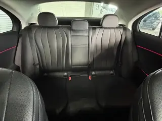 Mercedes-Benz Clase E 2025 Sedán de 4 puertas E 350