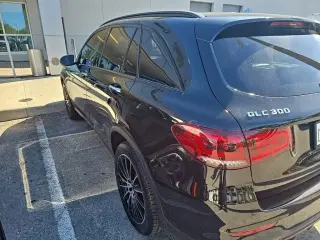Mercedes-Benz GLC 2021 GLC 300 SUV de 4 puertas