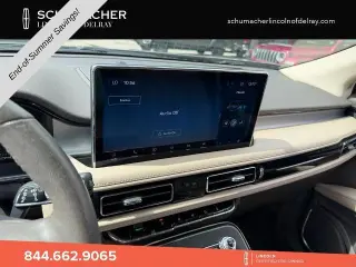 Lincoln Nautilus 2023 Estándar 4 puertas SUV