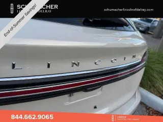 Lincoln Nautilus 2023 Estándar 4 puertas SUV