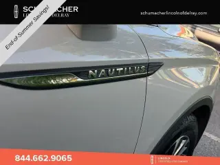 Lincoln Nautilus 2023 Estándar 4 puertas SUV