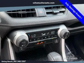 Toyota RAV4 2025 XLE 4 puertas SUV