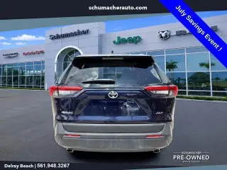 Toyota RAV4 2025 XLE 4 puertas SUV