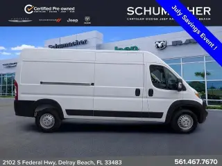 Ram ProMaster 2024 Tradesman 2500 159 WB 3 puertas Techo Alto Furgón de Carga con Asiento del Pasajero