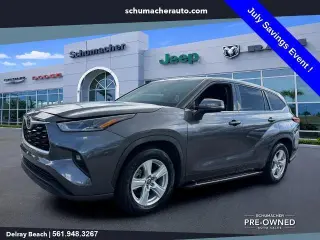Toyota Highlander 2021 LE SUV 4 puertas