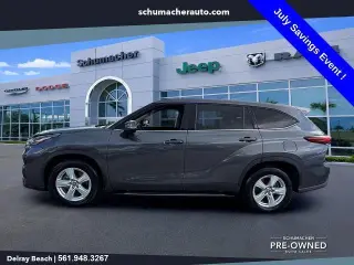 Toyota Highlander 2021 LE SUV 4 puertas