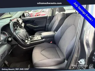 Toyota Highlander 2021 LE SUV 4 puertas