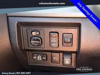 Toyota Tundra 2021 4x2 SR5 4dr CrewMax Cab Pickup SB