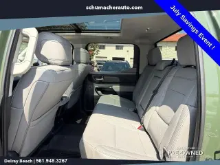Toyota Tundra 2023 4x4 Limited 4dr CrewMax Cab Pickup SB