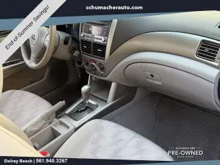Subaru Forester 2010 tracción en las cuatro ruedas 2.5X wagon de 4 puertas automático de 4 velocidades