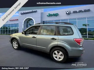 Subaru Forester 2010 tracción en las cuatro ruedas 2.5X wagon de 4 puertas automático de 4 velocidades
