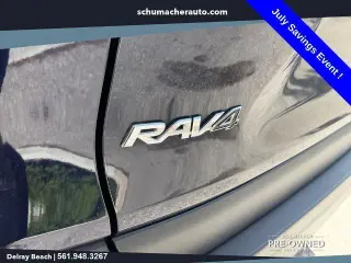 Toyota RAV4 2019 XLE 4p SUV