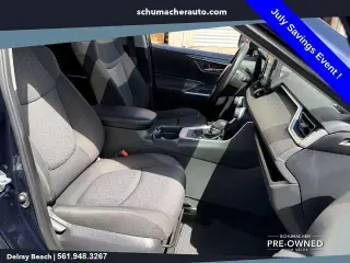 Toyota RAV4 2019 XLE 4p SUV
