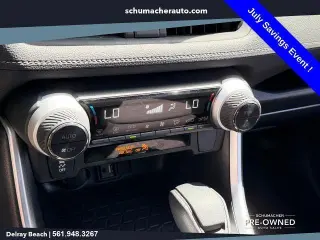 Toyota RAV4 2019 XLE 4p SUV