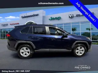 Toyota RAV4 2019 XLE 4p SUV