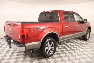 Ford F-150 2019 4x4 Lariat 4 puertas SuperCrew 5.5 pies. SB