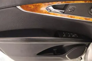 Lincoln Nautilus 2019 AWD Reserve 4 puertas SUV