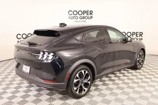 Ford Mustang Mach-E 2025 Select 4 puertas SUV