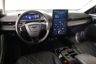Ford Mustang Mach-E 2025 Select 4 puertas SUV