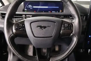 Ford Mustang Mach-E 2025 Select 4 puertas SUV