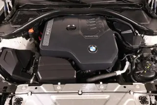 BMW Serie 3 2024 330i Sedán 4p