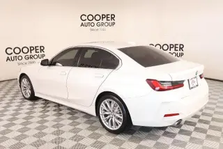 BMW Serie 3 2024 330i Sedán 4p