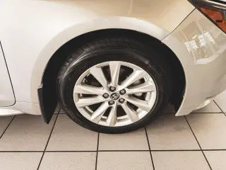 Toyota Corolla 2024 LE 4p Sedan