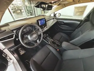 Toyota Corolla 2024 LE 4p Sedan