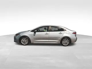 Toyota Corolla 2024 LE 4p Sedan
