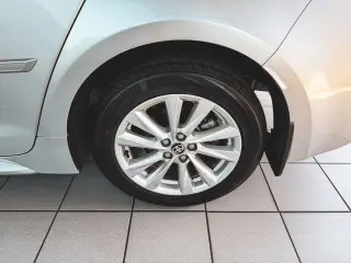 Toyota Corolla 2024 LE 4p Sedan
