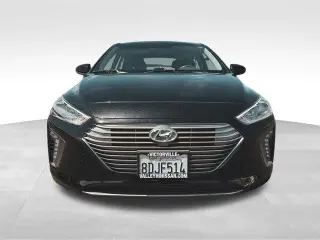 Hyundai IONIQ Plug-in Hybrid 2018 4p Hatchback