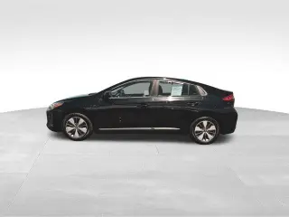 Hyundai IONIQ Plug-in Hybrid 2018 4p Hatchback