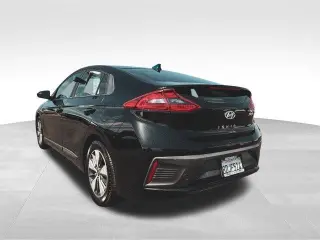 Hyundai IONIQ Plug-in Hybrid 2018 4p Hatchback