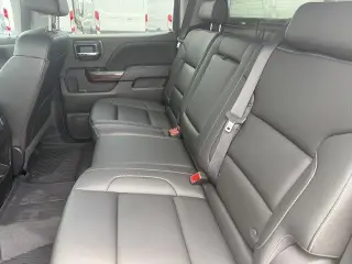 GMC Sierra 1500 2018 4x4 SLT Cabina Crew 4 puertas 5.8 ft. SB