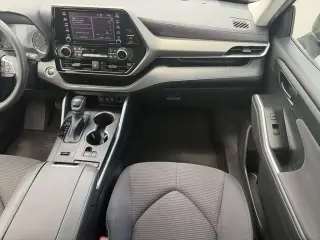 Toyota Highlander 2021 L 4p SUV
