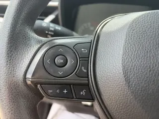 Toyota Corolla 2021 LE Sedán 4p