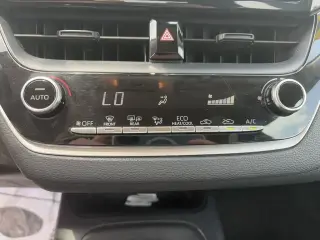 Toyota Corolla 2021 LE Sedán 4p