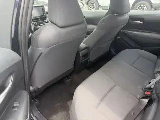 Toyota Corolla 2021 LE Sedán 4p