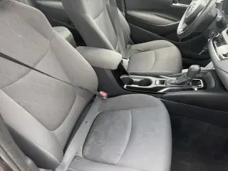 Toyota Corolla 2021 LE Sedán 4p
