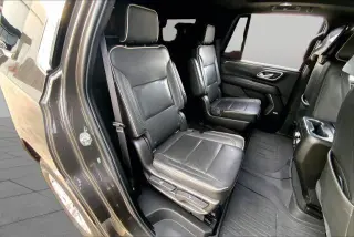GMC Yukon 2021 4x2 SLT 4 puertas SUV