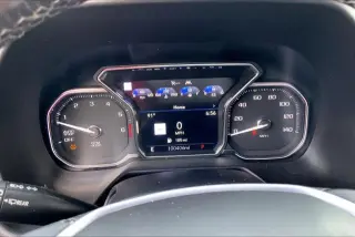GMC Yukon 2021 4x2 SLT 4 puertas SUV