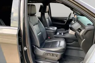GMC Yukon 2021 4x2 SLT 4 puertas SUV